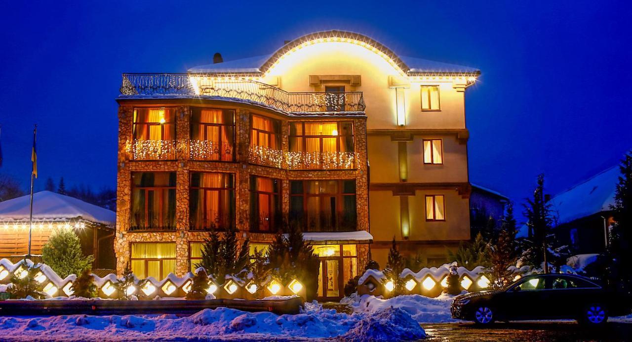 Hotel Kilikiya Uzjhorod Eksteriør billede
