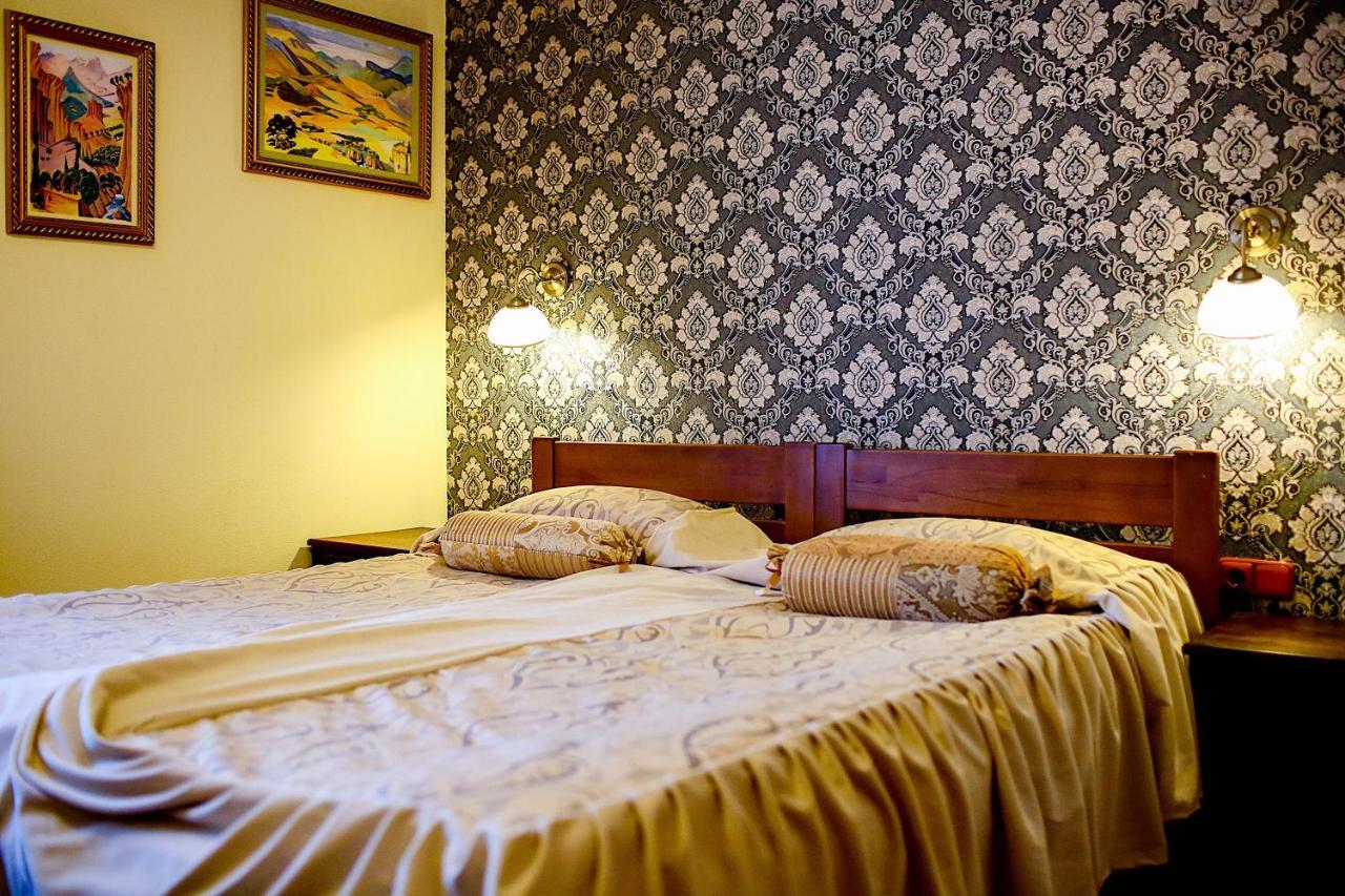 Hotel Kilikiya Uzjhorod Eksteriør billede
